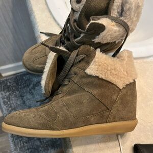 Steve Madden Fur Flat Suede Bootie Size 8 Green Women’s